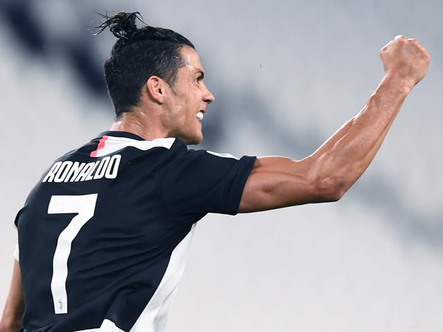 Cristiano Ronaldo. Cristiano Ronaldo.