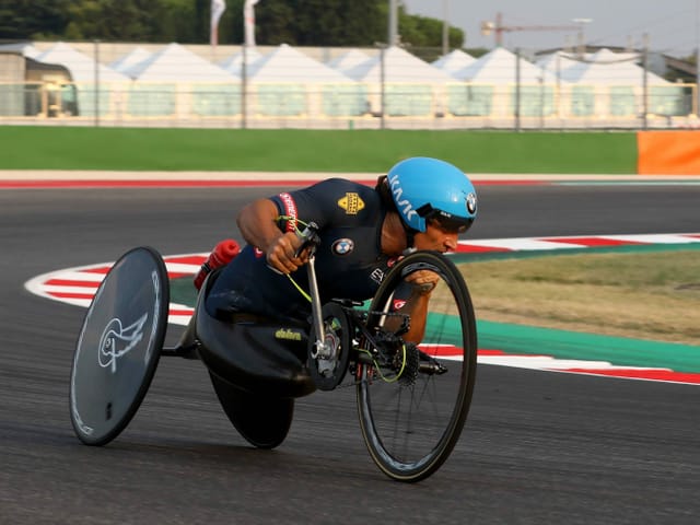 Alessandro Zanardi. Alessandro Zanardi.