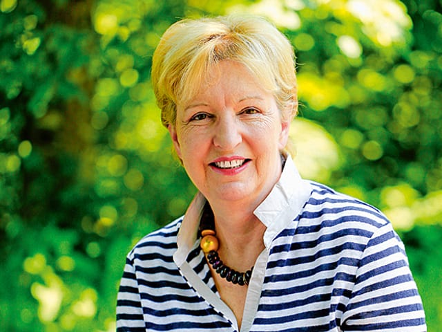 Porträt Annemarie Wildeisen. Porträt Annemarie Wildeisen.