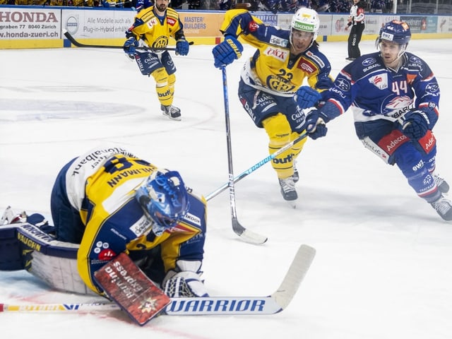 Davos und die ZSC Lions. Davos und die ZSC Lions.