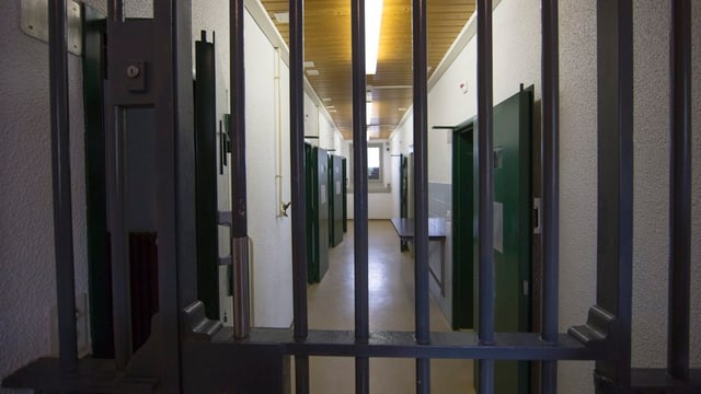 Gefängnistür Gefängnistür
