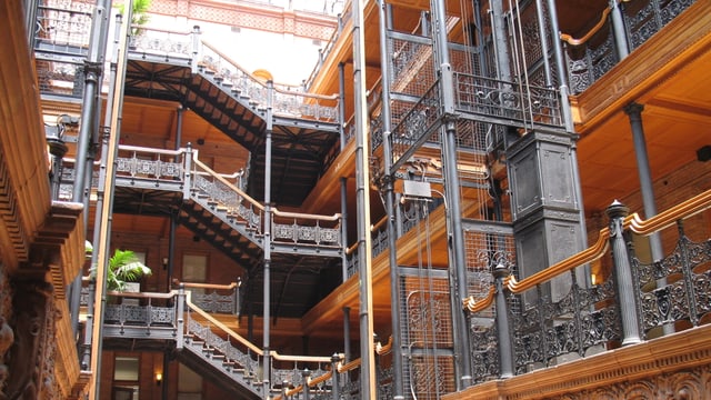 Treppenhaus des Bradbury Buildings in Los Angeles. Treppenhaus des Bradbury Buildings in Los Angeles.