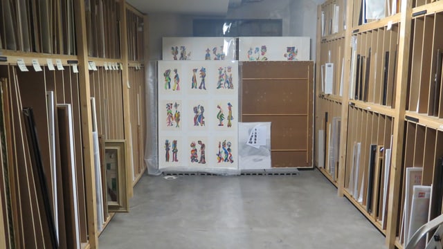 Depot voll mit Kunstwerken im Museum im Lagerhaus. Depot voll mit Kunstwerken im Museum im Lagerhaus.