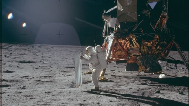 Astronaut auf dem Mond Astronaut auf dem Mond