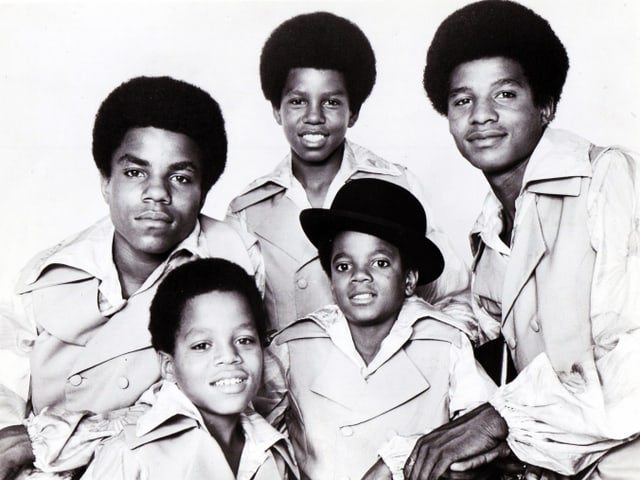 Die Jackson Five - gruppiert um den Weltstar in spe Michael Jackson. Die Jackson Five - gruppiert um den Weltstar in spe Michael Jackson.