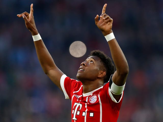 Alaba jubelt