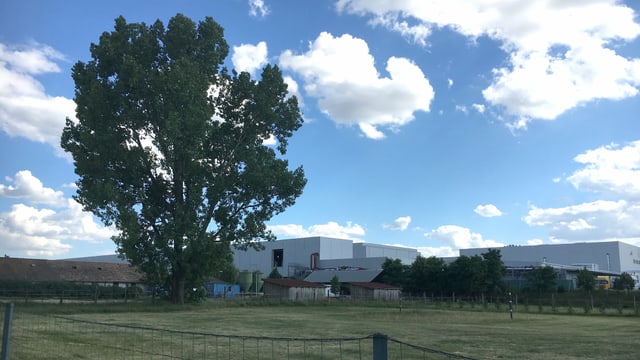 Samsung-Fabrik und Reiterhof in Göd Samsung-Fabrik und Reiterhof in Göd
