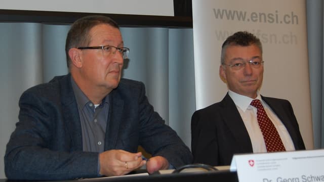 ENSI-Direktor Hans Wanner (rechts), Vizedirektor Georg Schwarz. ENSI-Direktor Hans Wanner (rechts), Vizedirektor Georg Schwarz.