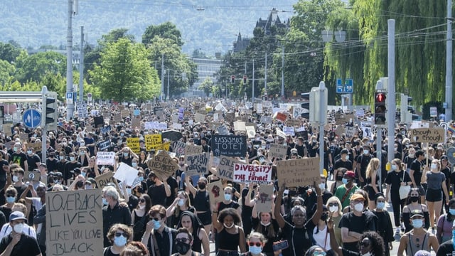 Demonstration in Zürich. Demonstration in Zürich.