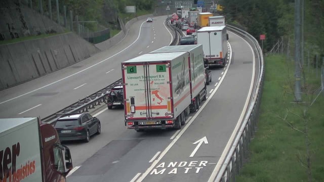 Stau am Gotthard