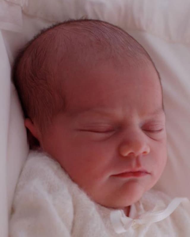 Estelle Silvia Ewa Mary. Estelle Silvia Ewa Mary.