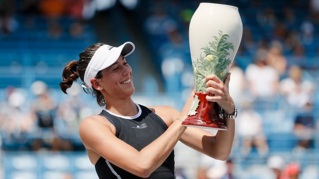Garbiñe Muguruza lässt Simona Halep im Final nicht den Hauch einer Chance. Garbiñe Muguruza lässt Simona Halep im Final nicht den Hauch einer Chance.