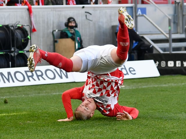 Jonathan Burkard Breakdance