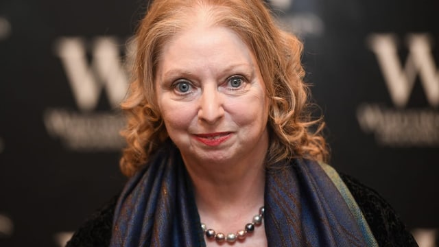 Eine Frau mit grossen Augen. Eine Frau mit grossen Augen.