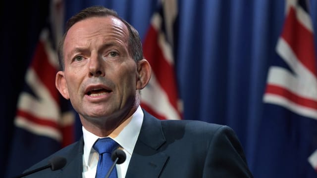 Australiens Regierungschef Tony Abbott bei seiner Rede vor der Bundespolizei AFP in Canberra Australiens Regierungschef Tony Abbott bei seiner Rede vor der Bundespolizei AFP in Canberra