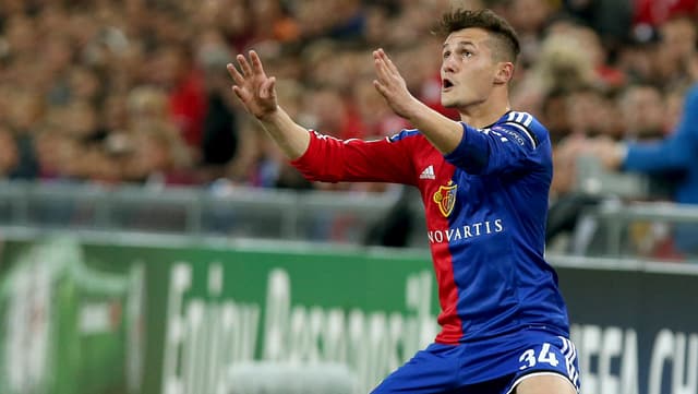 Taulant Xhaka Taulant Xhaka