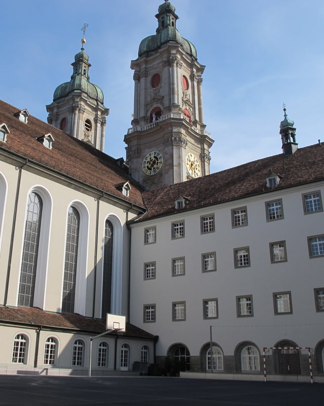 Flade mit Klostertürmen Flade mit Klostertürmen