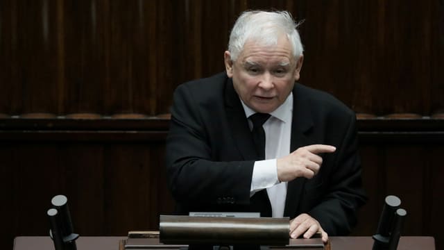 Kaczynski im polnischen Parlament Kaczynski im polnischen Parlament