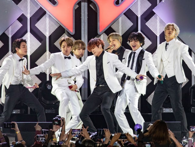 Weltberühmte K-Pop-Boyband - Zehn Jahre Zuckerwatten-Pop: Die ...