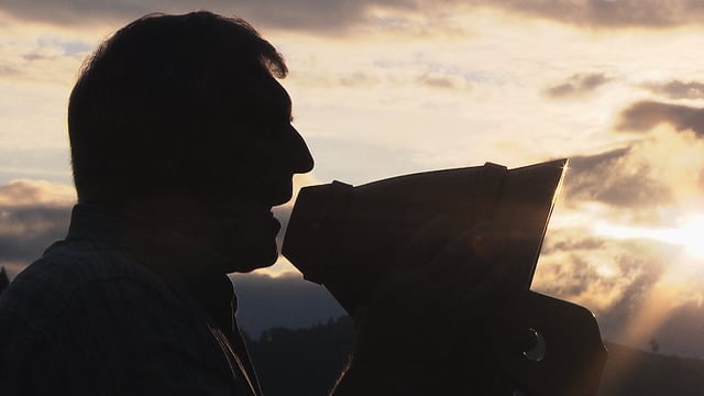 Video «Ein Ave Maria für die Alp» abspielen Video «Ein Ave Maria für die Alp» abspielen