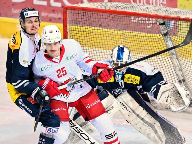 Ambri will gegen Lausanne den 1. Sieg seit dem 26.02.2019. Ambri will gegen Lausanne den 1. Sieg seit dem 26.02.2019.