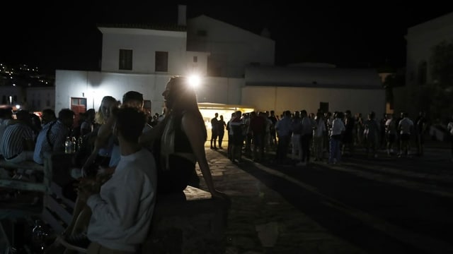 Ausgangsverbot nach Partys auf Insel Mykonos