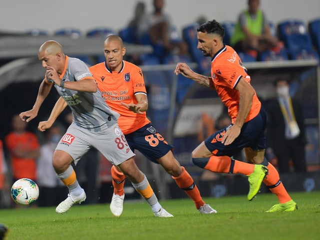 Gökhan Inler Gökhan Inler