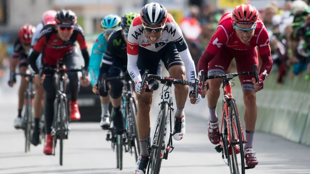 Tour de Suisse 2016: Ausschnitt aus Etappe La Punt - Davos. Tour de Suisse 2016: Ausschnitt aus Etappe La Punt - Davos.