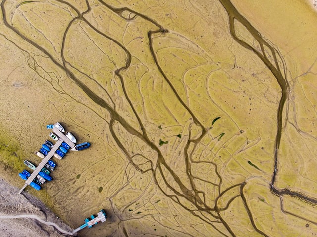 Ausgetrockneter Lac des Brenets im Waadtländer Jura Ausgetrockneter Lac des Brenets im Waadtländer Jura