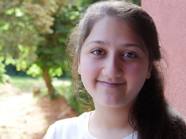 Ein Porträt von Razan Al Sheikh. Ein Porträt von Razan Al Sheikh.