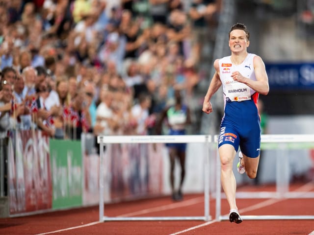Karsten Warholm beim Hürdenlauf in Oslo.