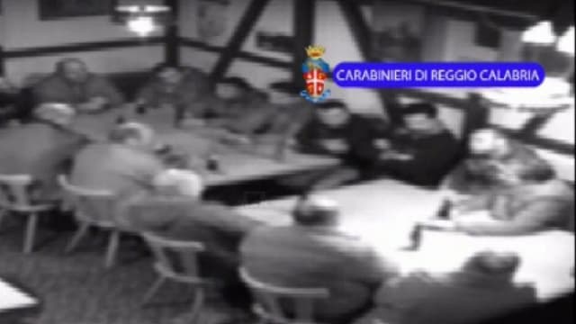 «Operazione Helvetica» in Frauenfeld: Mutmassliche Mitglieder der kalabresischen 'Ndrangheta bei einem Treffen. «Operazione Helvetica» in Frauenfeld: Mutmassliche Mitglieder der kalabresischen 'Ndrangheta bei einem Treffen.
