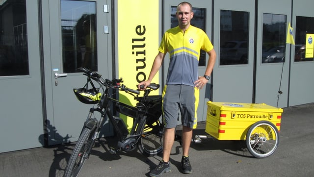 Velo mit Anhänger Velo mit Anhänger