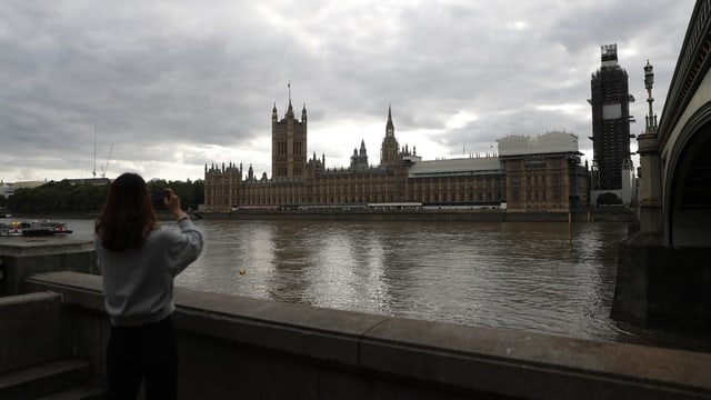 Totale auf Westminster vom anderen Themse-Ufer. Totale auf Westminster vom anderen Themse-Ufer.