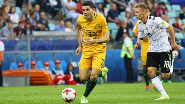 Rogic gegen Deutschland am Ball. Rogic gegen Deutschland am Ball.
