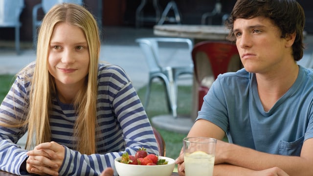 Die Kinder Joni (Mia Wasikowska) und Laser (Josh Hutcherson) suchen ihren leiblichen Vater. Die Kinder Joni (Mia Wasikowska) und Laser (Josh Hutcherson) suchen ihren leiblichen Vater.