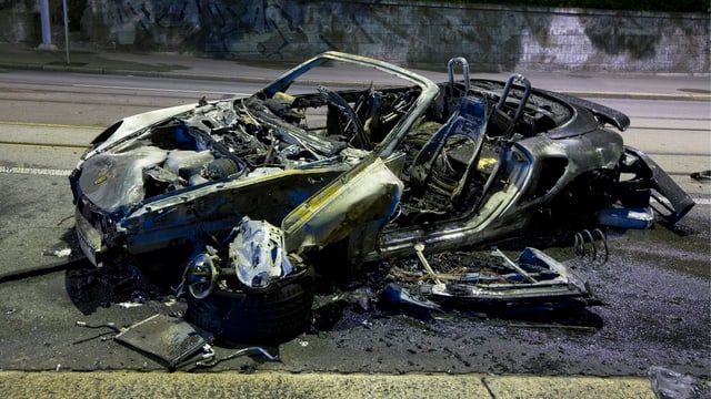 Zerstörtes Porsche nach einem Verkehrsunfall. Zerstörtes Porsche nach einem Verkehrsunfall.