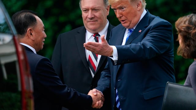 Kim Yong Chol und Donald Trump. Kim Yong Chol und Donald Trump.