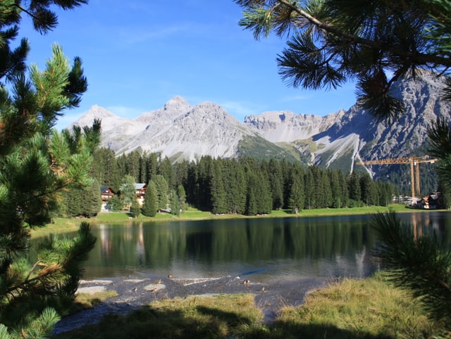 Am letzten Augustwochenende war es in Arosa rund 25 Grad warm und fast wolkenlos. Am letzten Augustwochenende war es in Arosa rund 25 Grad warm und fast wolkenlos.