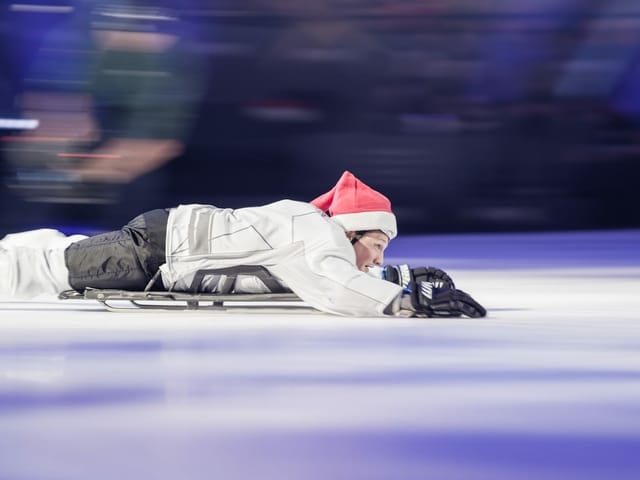Stefan Küng auf dem Schlitten.