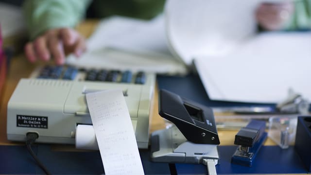 Das Defizit in Solothurn ist zu gross geworden: Nun sollen die Steuern wieder erhöht werden. Das Defizit in Solothurn ist zu gross geworden: Nun sollen die Steuern wieder erhöht werden.