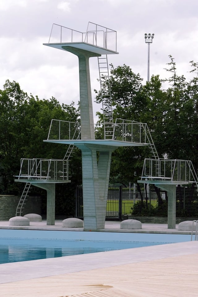 10-Meter-Turm. 10-Meter-Turm.