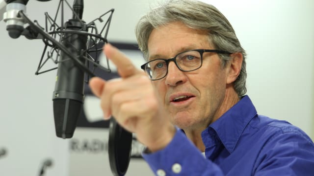 Bernhard Russi: Schweizer Skilegende und Pistenbauer in Sotschi. Bernhard Russi: Schweizer Skilegende und Pistenbauer in Sotschi.