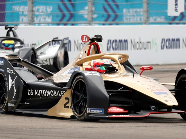 Ein Formel-E-Auto. Ein Formel-E-Auto.
