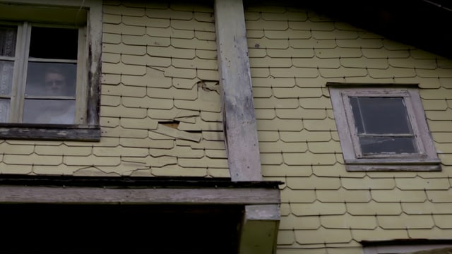 Still aus dem Film «Der Vikar» Still aus dem Film «Der Vikar»