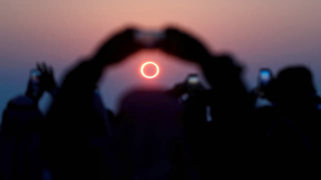 Ringförmige Sonnenfinsternis. Ringförmige Sonnenfinsternis.