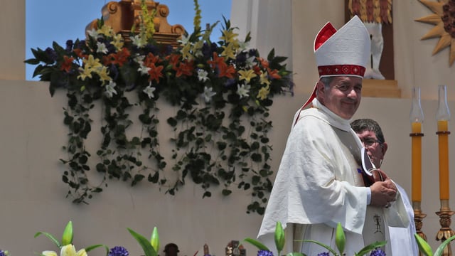 Der Pfarrer und Priesterausbilder Fernando Karadima wird des sexuellen Missbrauchs beschuldigt. Der Pfarrer und Priesterausbilder Fernando Karadima wird des sexuellen Missbrauchs beschuldigt.