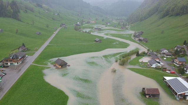 Luftaufnahme des Obertoggenburgs bei Alt St. Johann. Luftaufnahme des Obertoggenburgs bei Alt St. Johann.