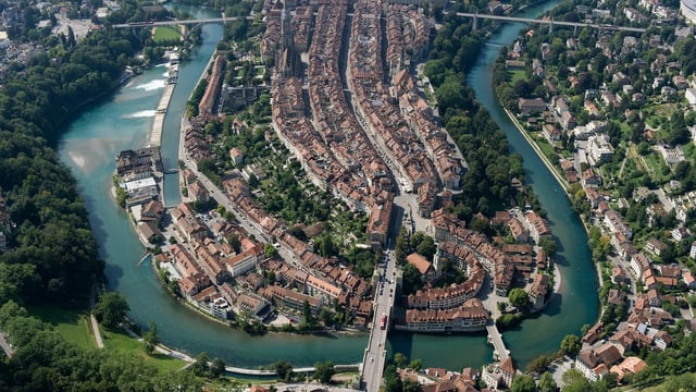 Totale auf die Stadtberner Halbinsel. Totale auf die Stadtberner Halbinsel.