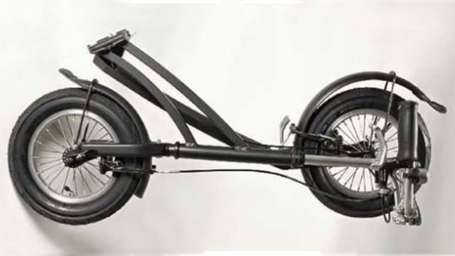 Zusammengeklapptes Trottinett. Zusammengeklapptes Trottinett.